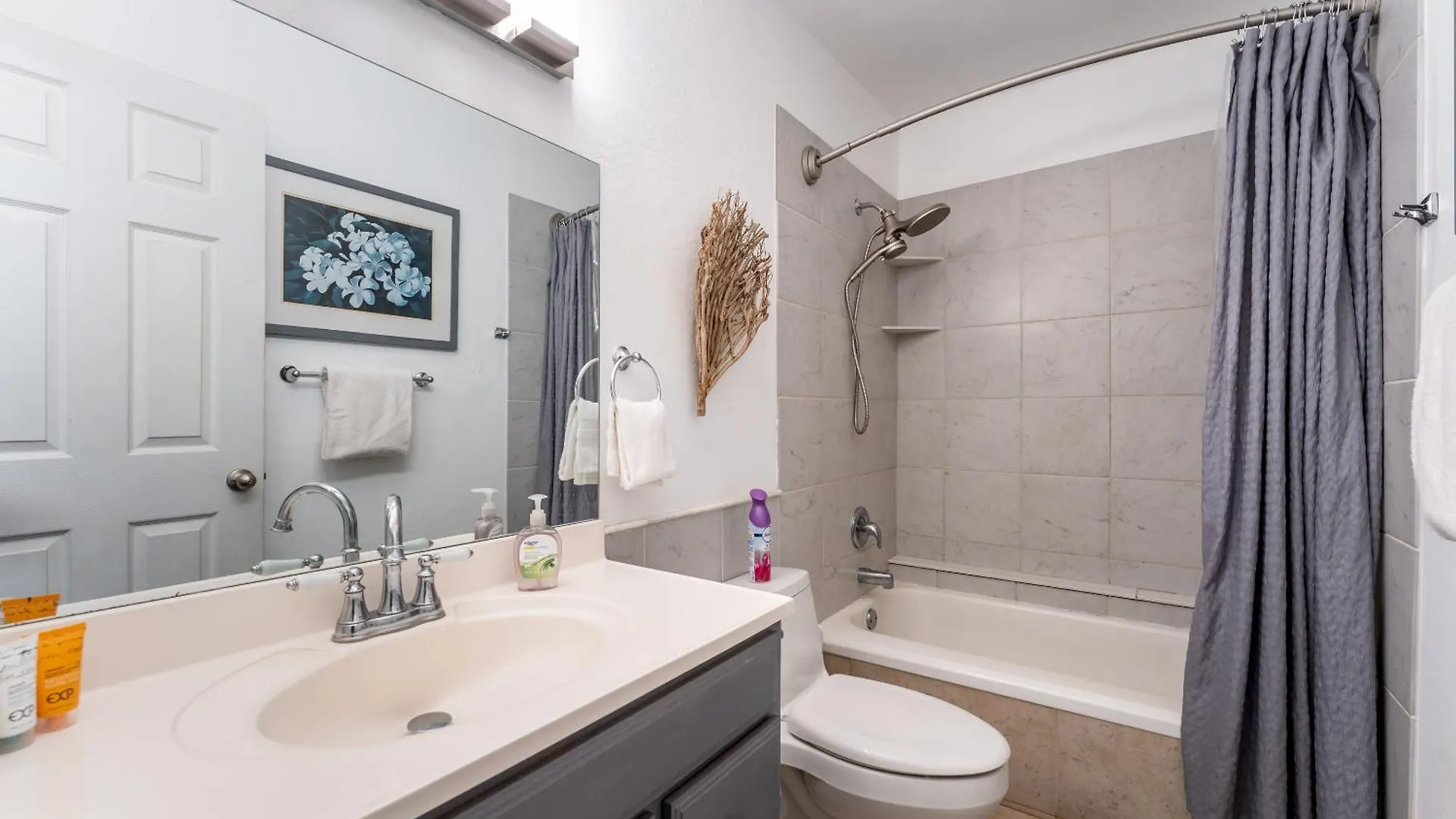 Kihei Bay Surf B113 Apartment United States