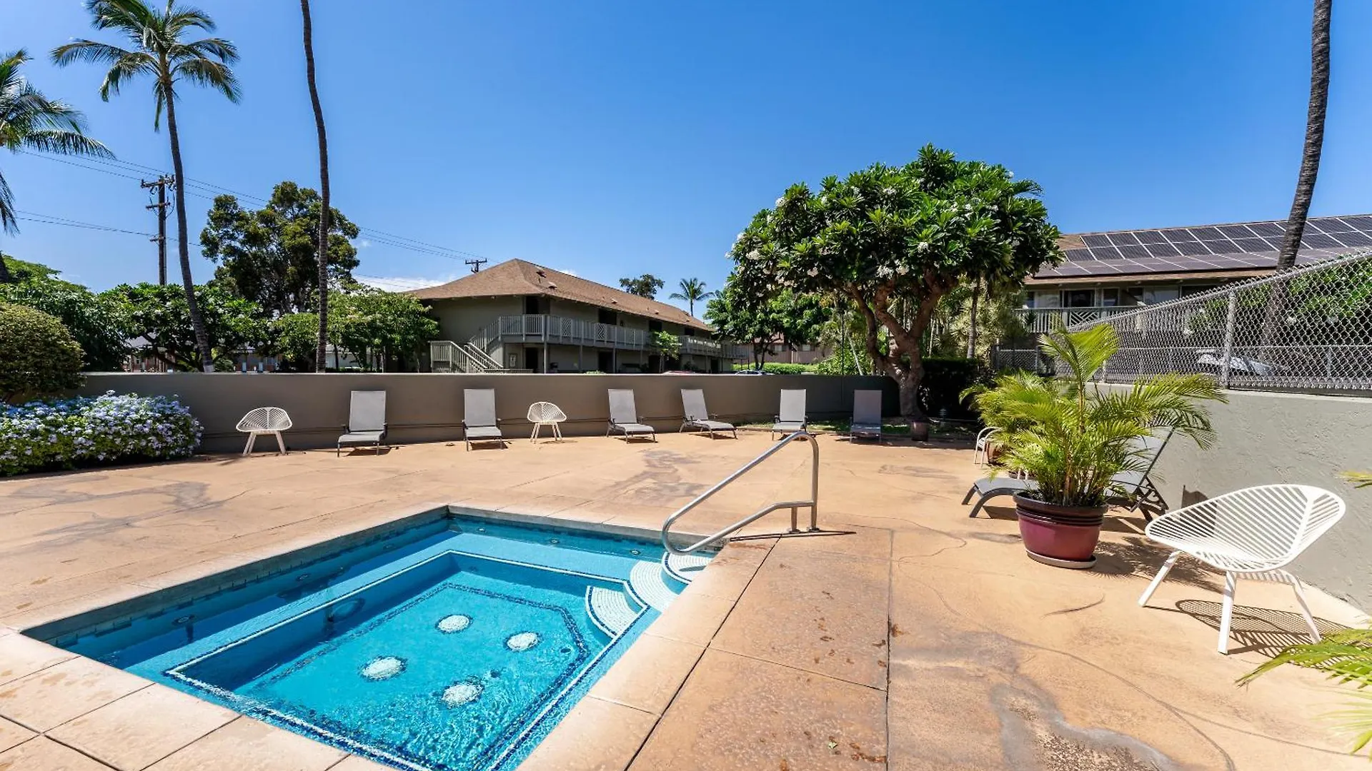 Kihei Bay Surf B113 Apartment