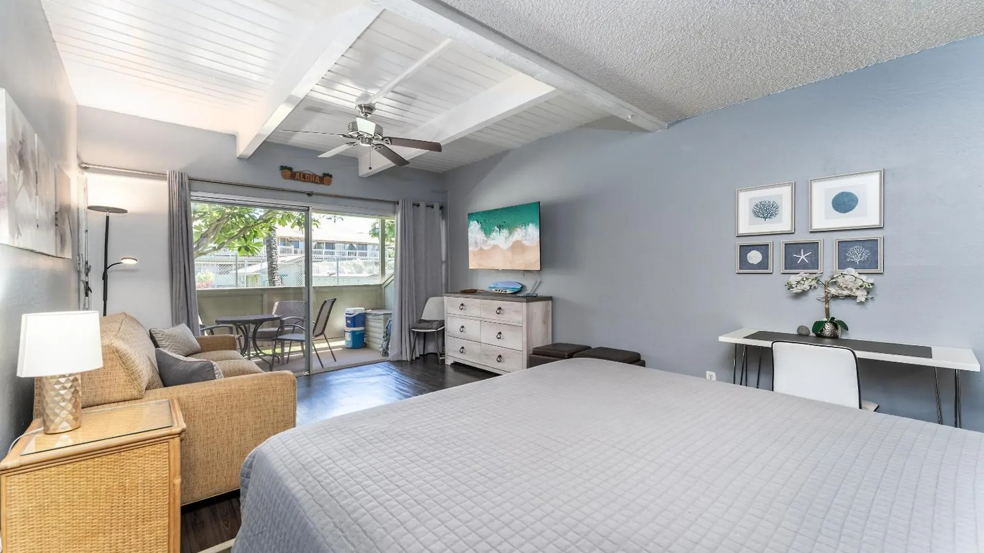 Kihei Bay Surf B113 Apartment