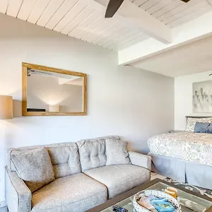 Bay Surf 140 Hotel